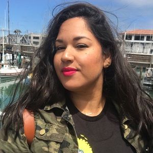 Meet your Posher, Ana